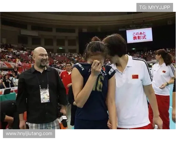 重庆排球队与杭州排球队赛后战术分析与复盘探讨