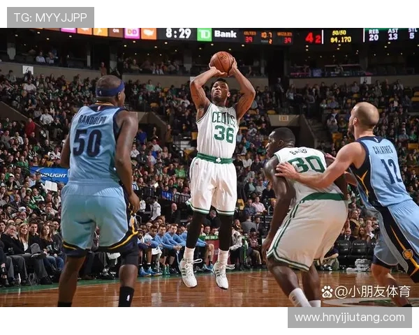 公牛队与凯尔特人队激战正酣谁能在这场对决中笑到最后