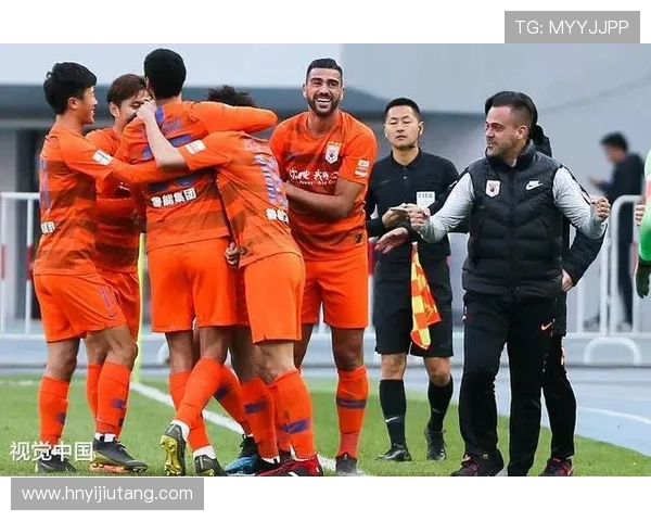 山东鲁能泰山迎战深圳佳兆业全力争胜展现球队实力与决心