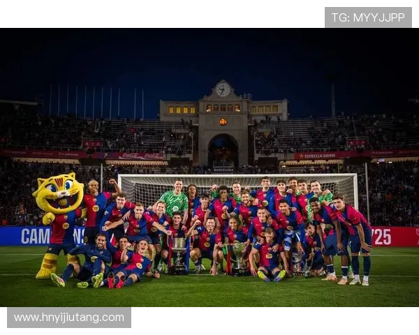 巴伦西亚与巴萨对决前瞻及比赛结果预测分析