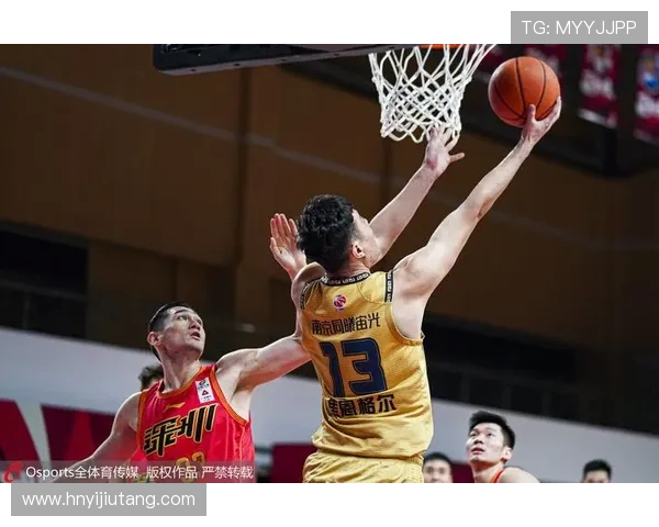 新疆男篮对阵深圳队精彩录像回放全程回顾与赛后分析