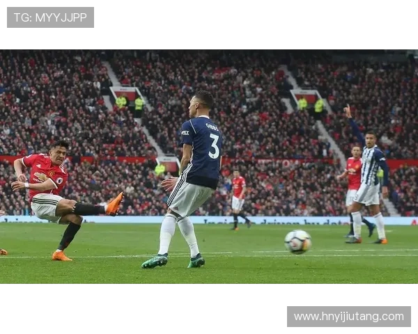 曼城主场迎战西布朗腾讯直播全程回顾与精彩瞬间分析