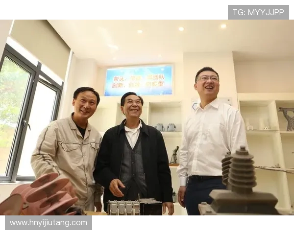 贾诚：在时代浪潮中追寻梦想与自我价值的年轻奋斗者