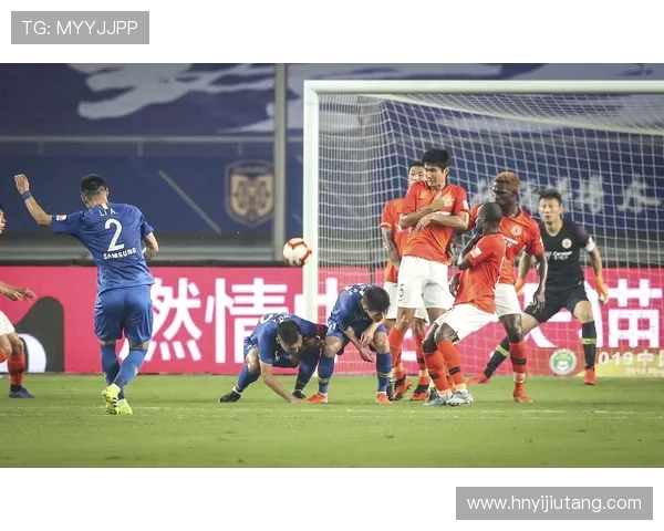 北京足球队比赛经验分析与战术探讨提升球队整体实力的关键因素